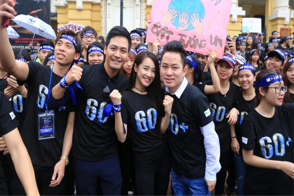Áo thun quà tặng - quảng cáo