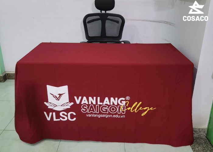 In Logo Khăn Trải Bàn Phù Hợp Với Những Đối Tượng Nào?