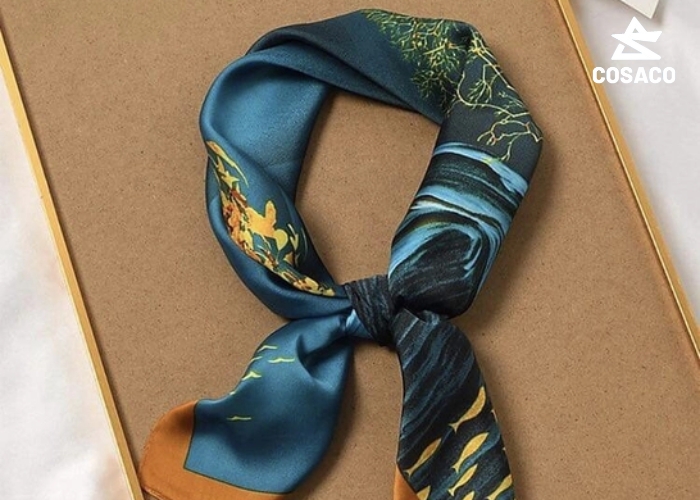 Cách bảo quản khăn lụa vuông 70×70 để luôn bền đẹp như mới