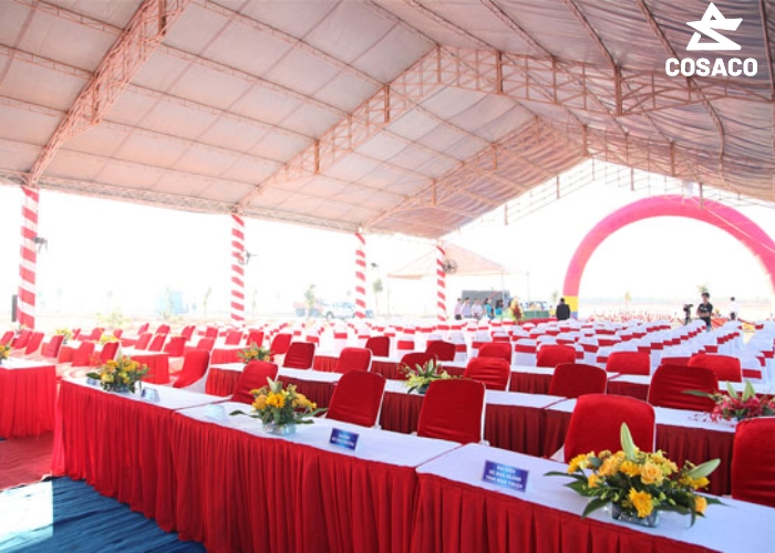 Chất Liệu May Khăn Trải Bàn Hội Nghị Được Ưa Chuộng