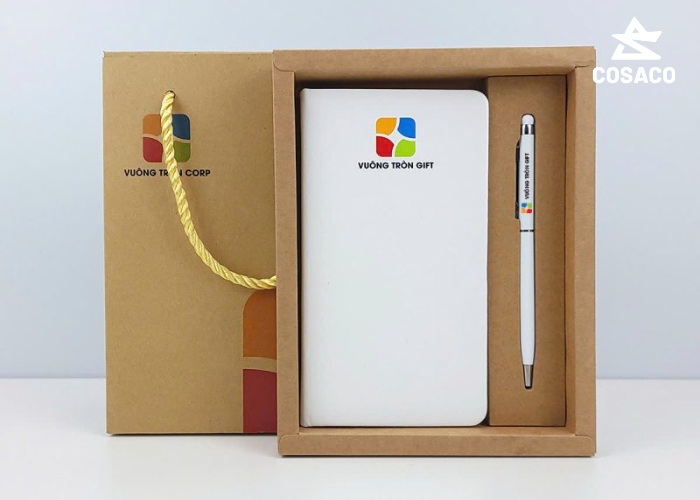 Các Tiêu Chí Quan Trọng Khi Chọn Quà Tặng Hội Nghị