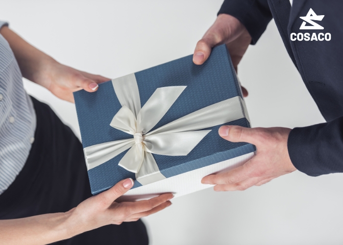 Lưu ý khi chọn quà tặng khai trương công ty