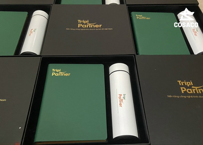 Quy trình thiết kế – đặt sản xuất bộ quà tặng doanh nghiệp