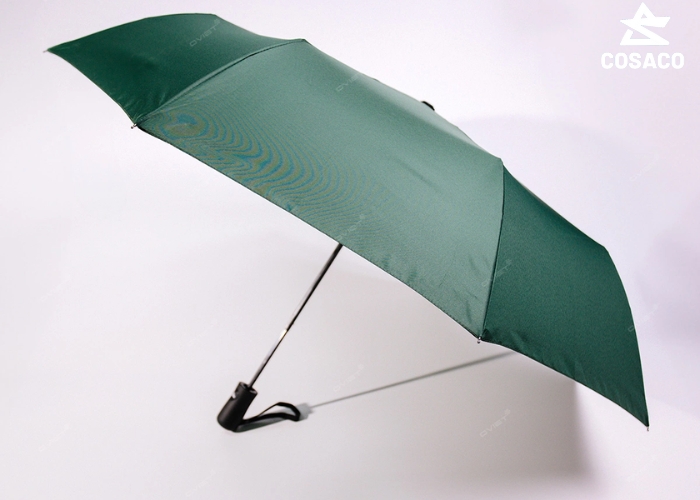 Cách sử dụng và bảo quản dù che mưa cầm tay bền lâu