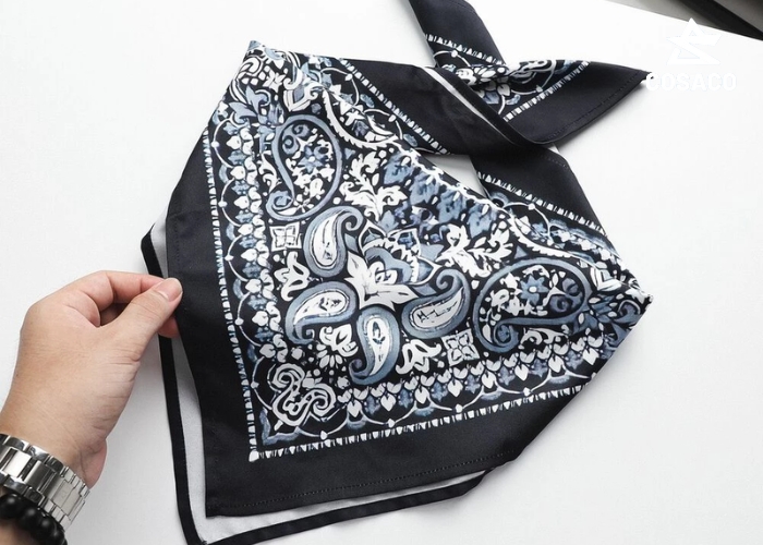 Ưu điểm nổi bật của khăn lụa satin