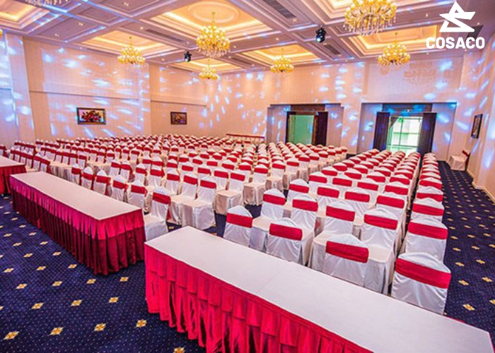 Chất liệu khăn trải bàn hội thảo – Yếu tố quyết định chất lượng