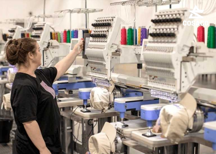 Vì Sao Doanh Nghiệp Nên Chọn May Nón Thay Vì Mua Sẵn?