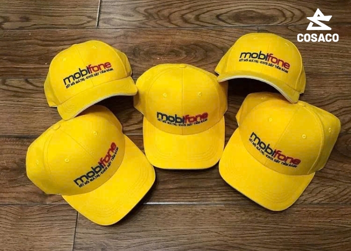 May nón đồng phục là gì? Vì sao ngày càng được ưa chuộng?