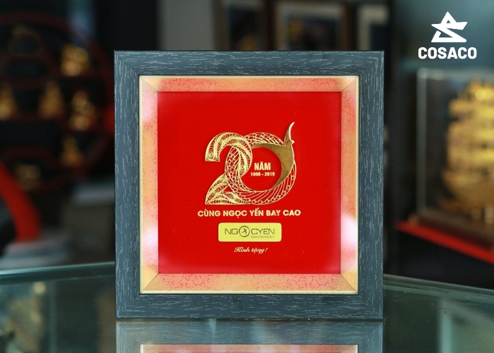 Những sai lầm thường gặp khi chọn quà tặng kỷ niệm thành lập công ty