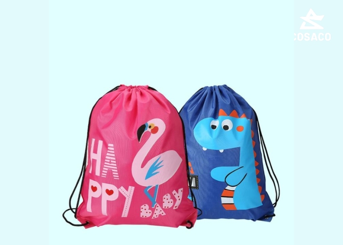 Xu hướng túi rút vải dù hiện nay