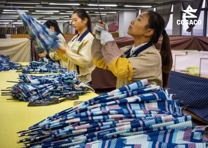 Lợi ích khi đặt ô dù cầm tay trực tiếp tại xưởng sản xuất