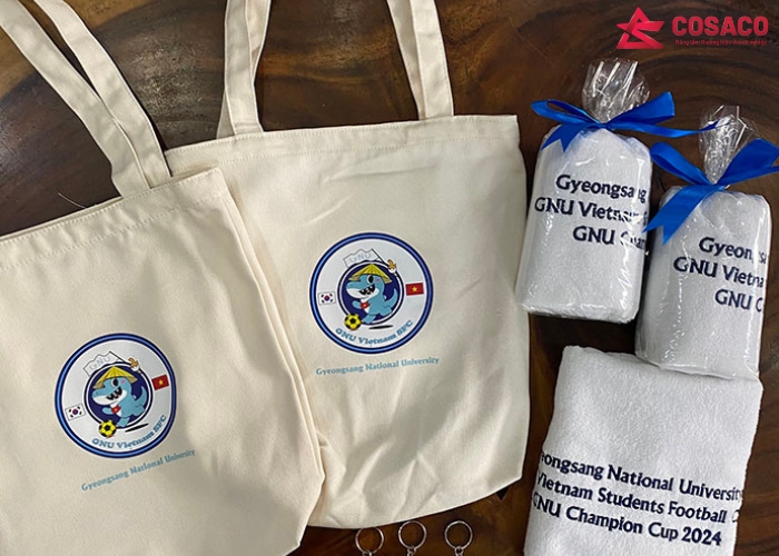 Ứng dụng thực tế của túi Canvas may theo yêu cầu tại TPHCM