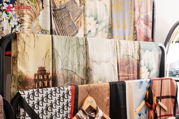 In khăn lụa theo yêu cầu TPHCM