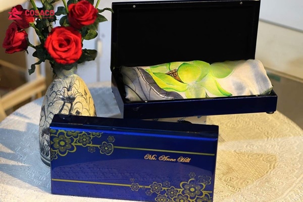 Khăn lụa quà tặng