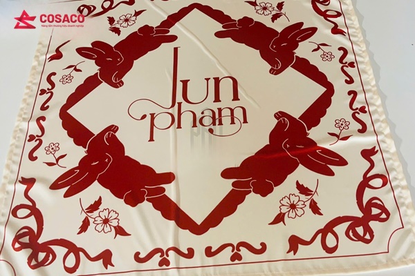 in khăn bandana theo yêu cầu 