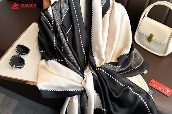 khăn lụa trùm đầu TPHCM