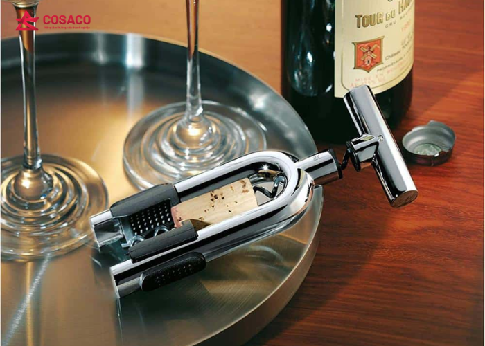 Các loại bộ dụng cụ khui rượu phổ biến hiện nay
