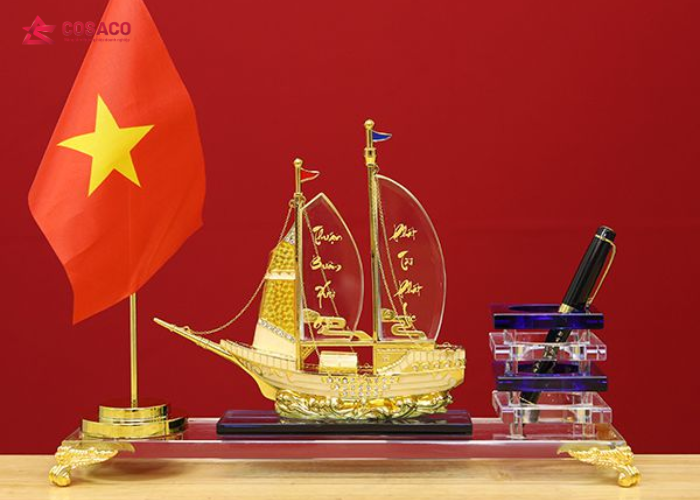 Cách chọn quà tặng phong thủy để bàn phù hợp