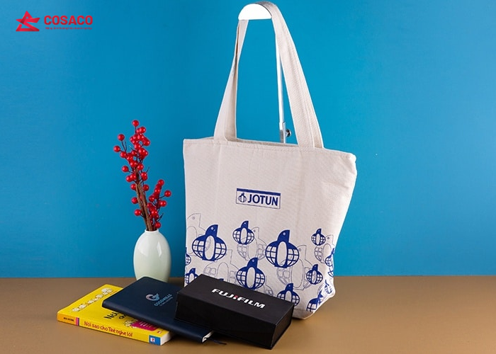 Các mẫu túi vải canvas phổ biến hiện nay