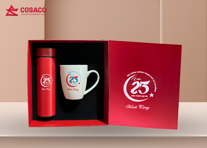 Bộ quà tặng bình giữ nhiệt và ly cốc in logo