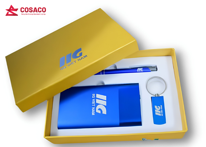 USB, sạc dự phòng và phụ kiện công nghệ
