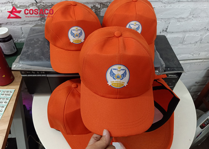 Mũ lưỡi trai thiết kế riêng – Thể hiện phong cách doanh nghiệp