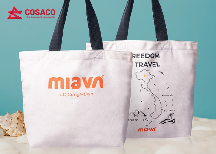 Túi tote canvas – Mẫu túi đơn giản, dễ ứng dụng